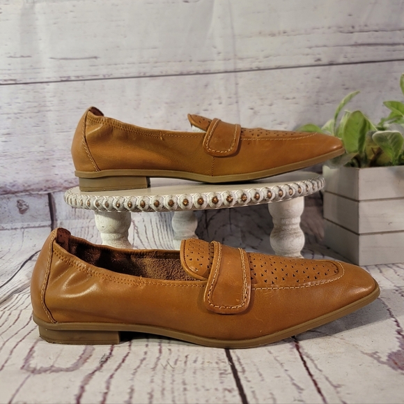 Clarks Collection Lyrical Way Womens Tan Leather Loafers Size 10M - Picture 7 of 15
